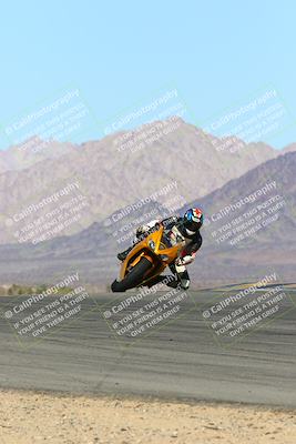 media/Feb-12-2022-SoCal Trackdays (Sat) [[3b21b94a56]]/Turn 9 Set 1 (1130am)/